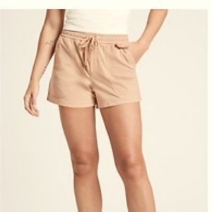 NWT Athleta Farallon Heathered short Mocha Latte Heather color